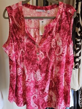 NOTATIONS Pink Paisley Sleeveless Blouse